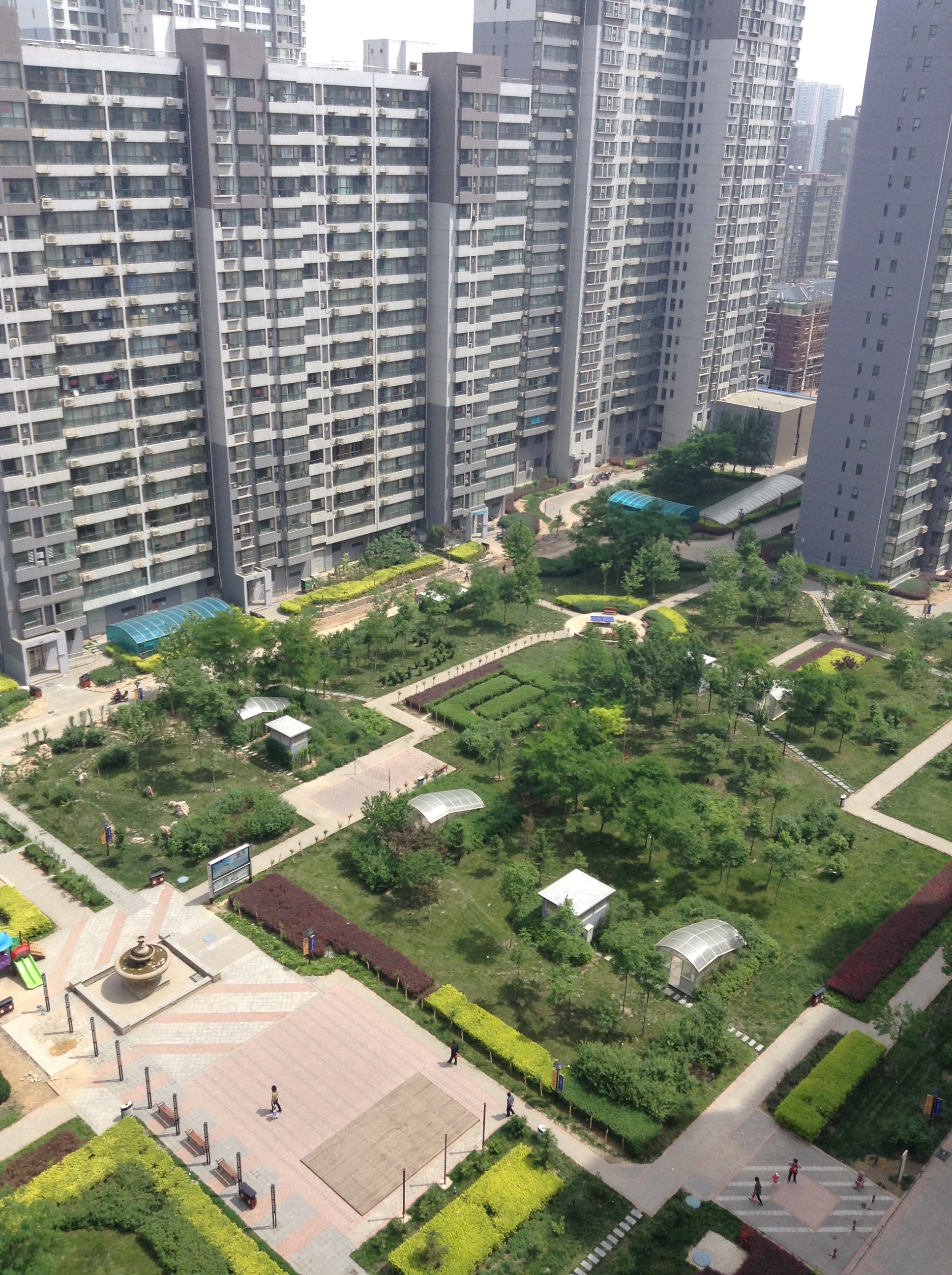 �ӱ�������ҵ��԰С��